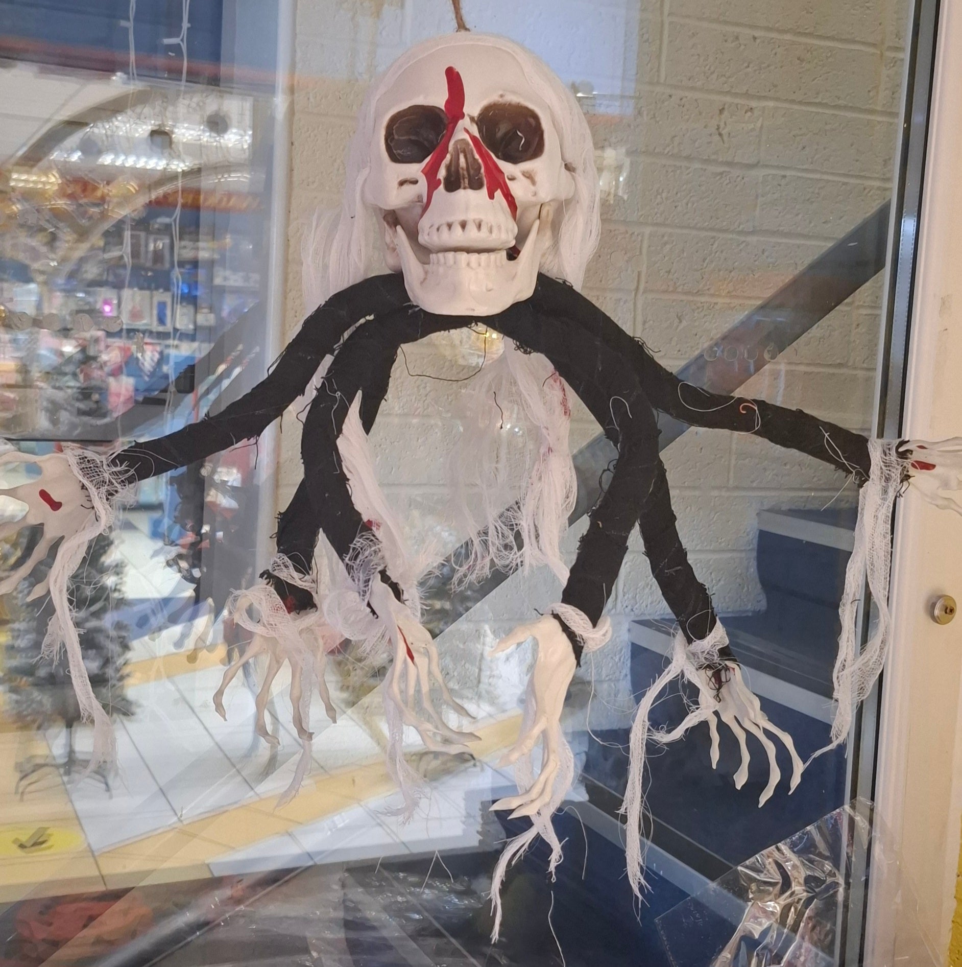 Halloween: Spider Six-legged Skull Monster