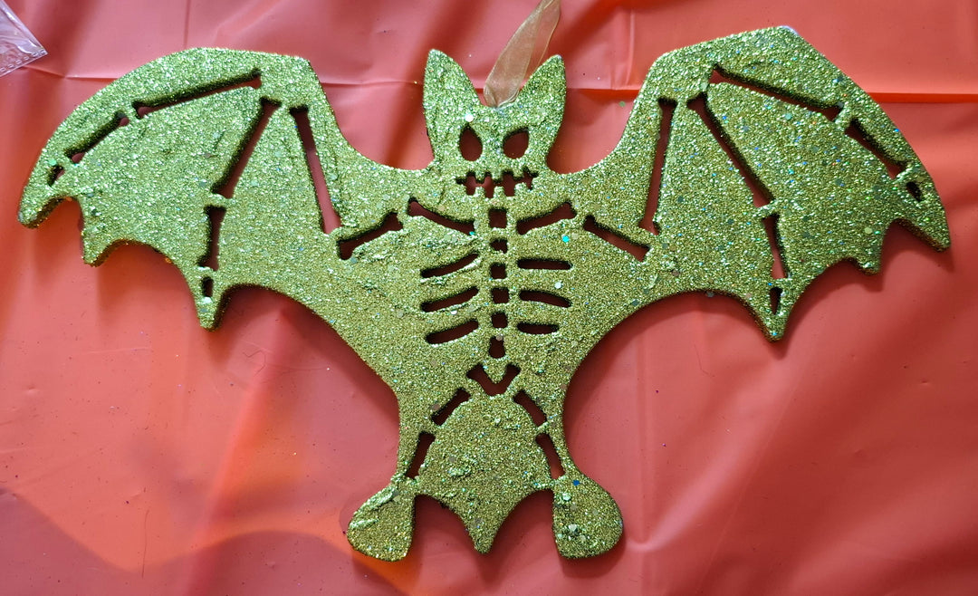 Halloween: Glitter Bat Decoration (Green)