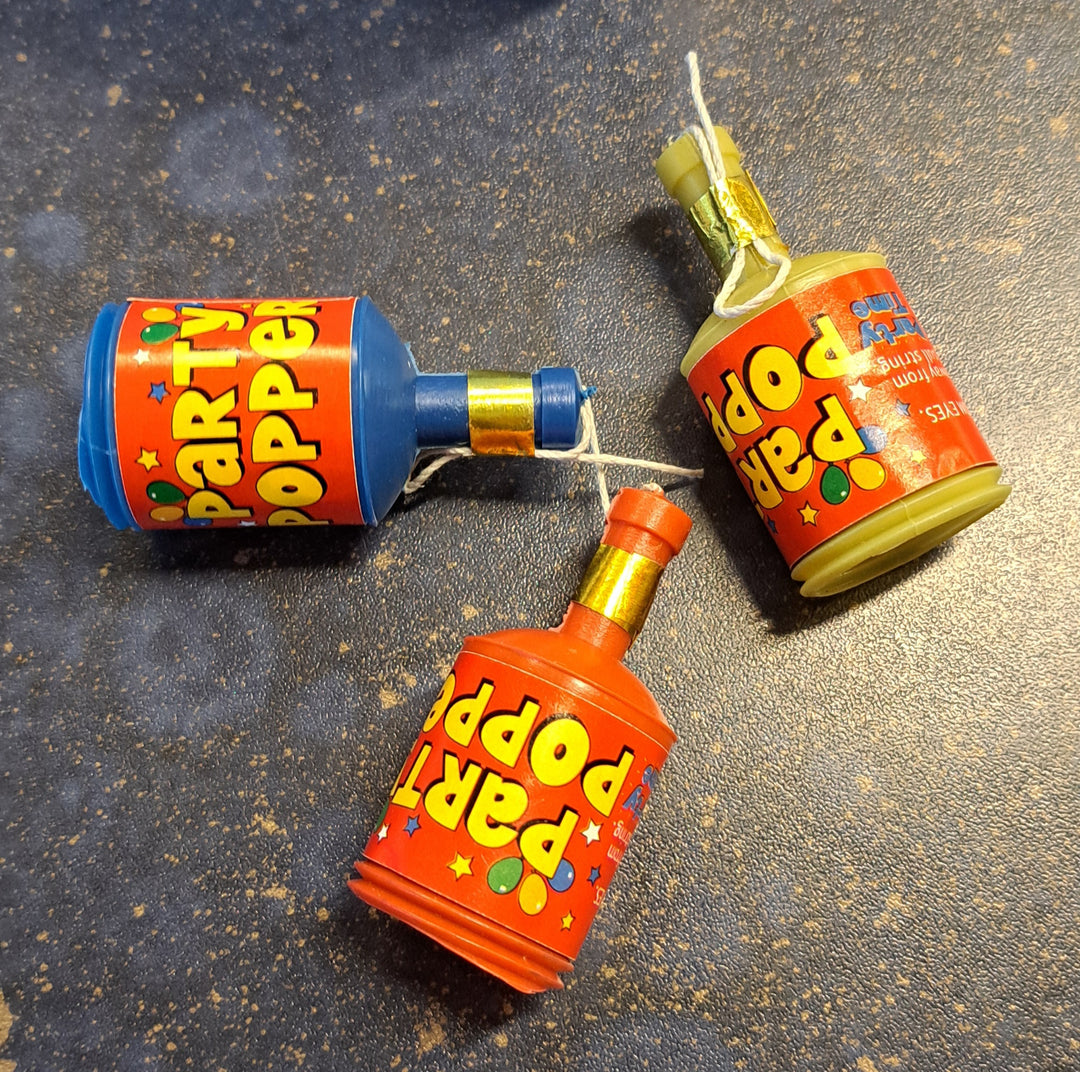 Party Poppers (72 pack)